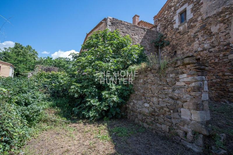 Foto 8e71ce94-323a-45b8-85a3-26b4a2b67a87. Casa  de 1124 m2 con vistas en venta en Juià