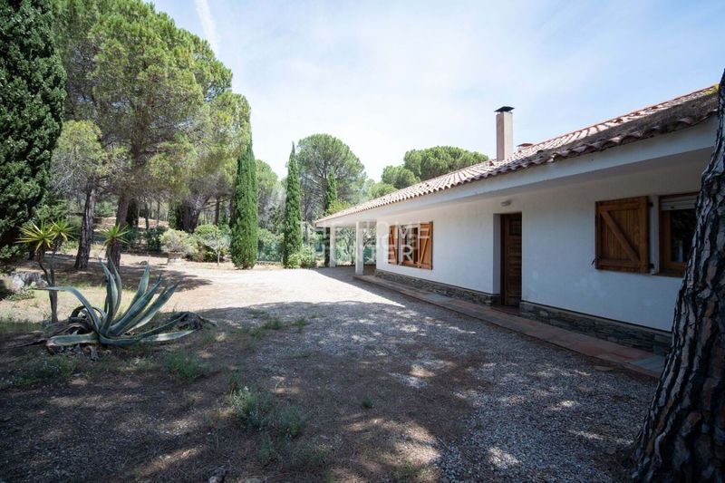 Foto 4e40ac7d-e9ab-4d8a-a6ab-658d469cca76. Casa  de lujo de 490 m2 con piscina y vistas en venta en port de la selva el en Port de la Selva (El)