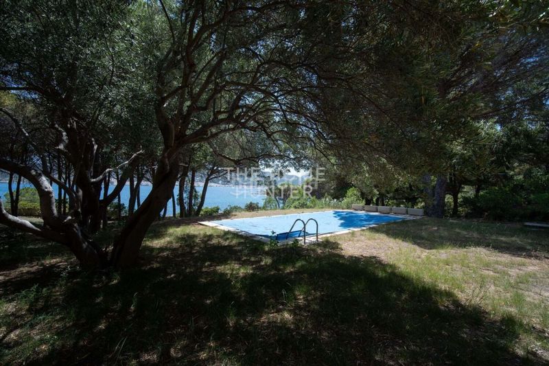 Foto 64627e0e-dbf9-466d-bbc3-984c7a527424. Casa  de lujo de 490 m2 con piscina y vistas en venta en port de la selva el en Port de la Selva (El)