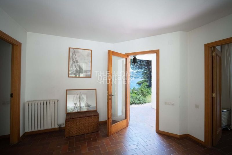 Foto e7976db3-93b5-4f15-bd2f-19d2fb14f389. Casa  de lujo de 490 m2 con piscina y vistas en venta en port de la selva el en Port de la Selva (El)