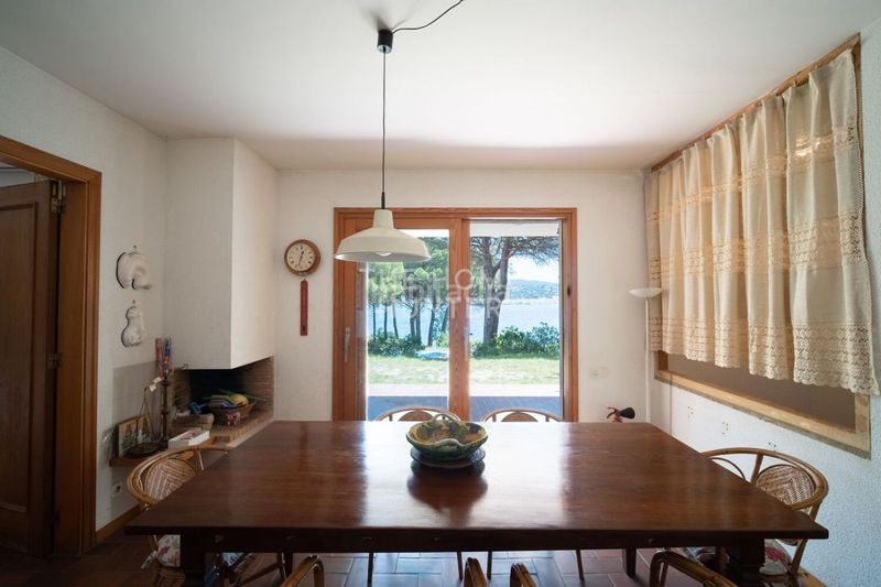 Foto ff60c805-fb29-481f-8b8c-3af712dc5b55. Casa  de lujo de 490 m2 con piscina y vistas en venta en port de la selva el en Port de la Selva (El)