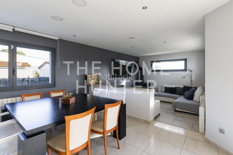 Foto 4c3a7025-f1e0-4a62-a85c-9fa4b54c65e5. Casa  de 267 m2 con vistas en venta en Ordis