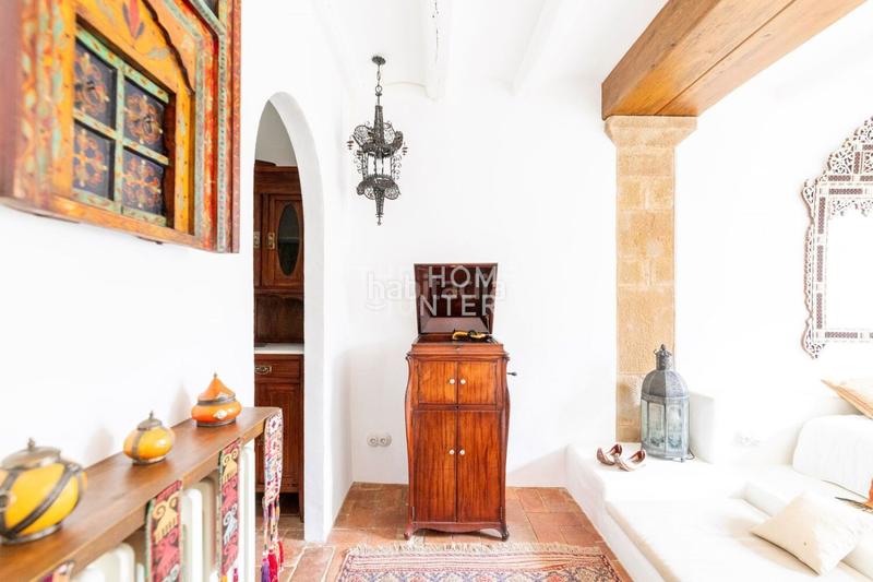 Foto 4faca68a-752b-4e54-897a-fd3ae85a5472. Casa  de 342 m2 con vistas en venta en Rupià