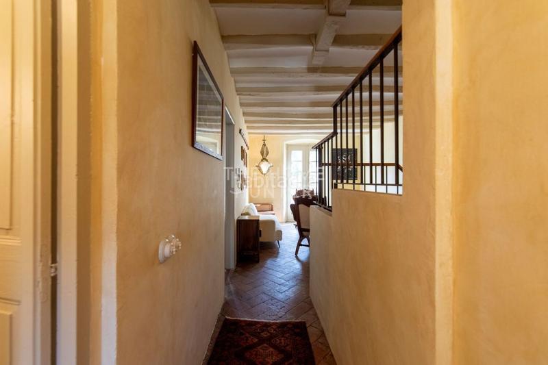 Foto f9b48a68-e1b0-408f-a619-90bd643e4f62. Casa  de 342 m2 con vistas en venta en Rupià