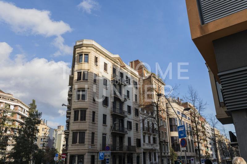 Foto 6e8899f9-a3d8-4d33-a35b-96dcb6f4fa93. Local commercial dans Putget - Farró Barcelona