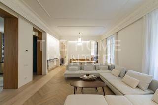 Pis  Cl via laietana. Piso de lujo de 253 m2 con terraza en venta en sant pere, santa