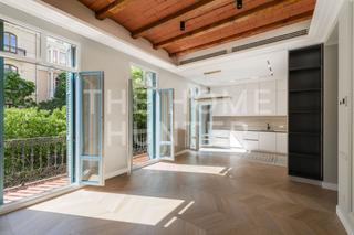 Pis  Valencia. Piso de lujo de 113 m2 en venta en la dreta de leixample, barcel