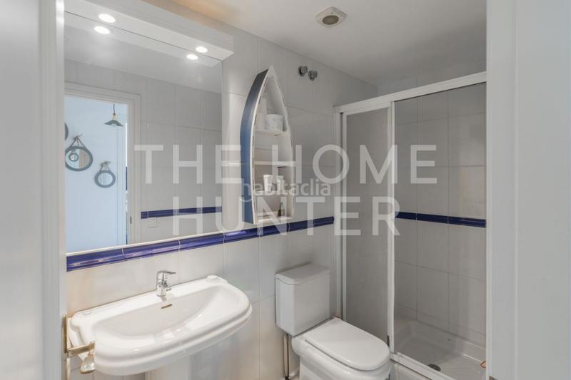 Foto 0fc05244-3cb2-4a93-b9c3-cf25e43539d4. Ático  de 133 m2 con terraza en venta en escala, l en Escala (L´)