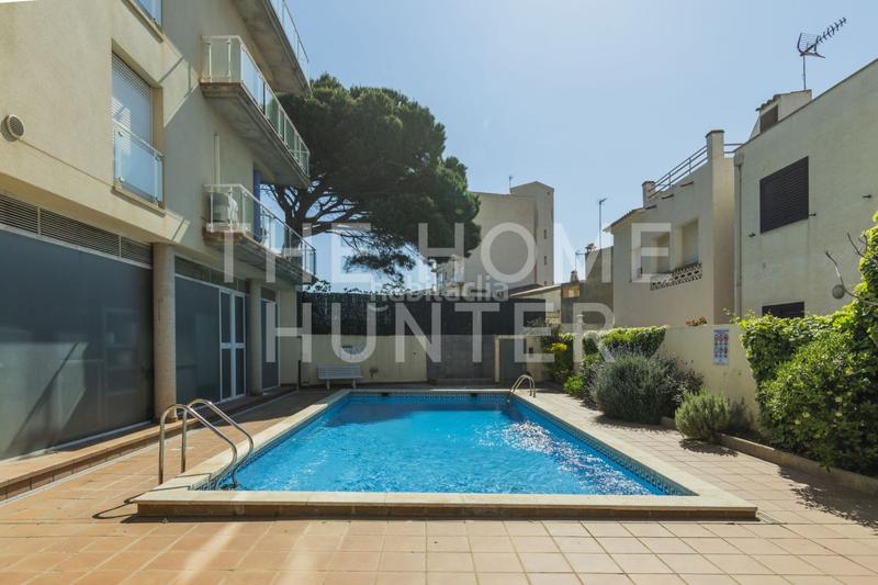 Foto 5fa56bda-f4fc-47df-ad22-faa5b5613eda. Ático  de 133 m2 con terraza en venta en escala, l en Escala (L´)