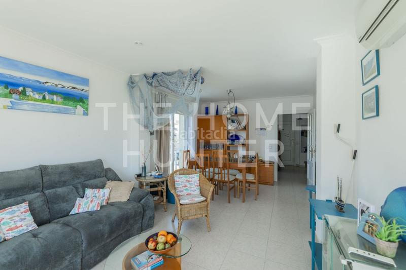 Foto 8751ccc2-37b1-4f11-961f-d2a5719517cf. Ático  de 133 m2 con terraza en venta en escala, l en Escala (L´)