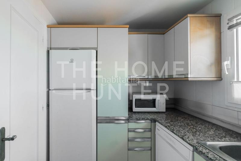 Foto c9467d1b-4a6e-4173-95c2-66e641a73701. Ático  de 133 m2 con terraza en venta en escala, l en Escala (L´)