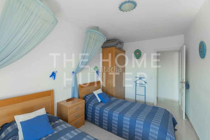 Foto f89e1ace-bcf5-459f-8242-40da026a685a. Ático  de 133 m2 con terraza en venta en escala, l en Escala (L´)