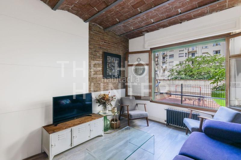 Foto 9575c745-df68-4e68-89b5-1acf4e4039d0. Piso  de 92 m2 con terraza en venta en la dreta de leixample, en Barcelona