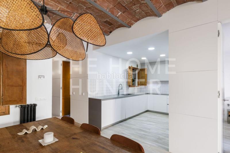 Foto f10b1f5d-19b3-4f5a-81a9-ac70aeb087e8. Piso  de 92 m2 con terraza en venta en la dreta de leixample, en Barcelona
