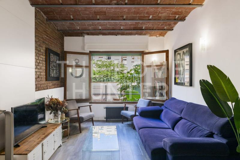 Foto ff1d0f37-abc1-4b48-8dc3-892e502d2ee2. Piso  de 92 m2 con terraza en venta en la dreta de leixample, en Barcelona
