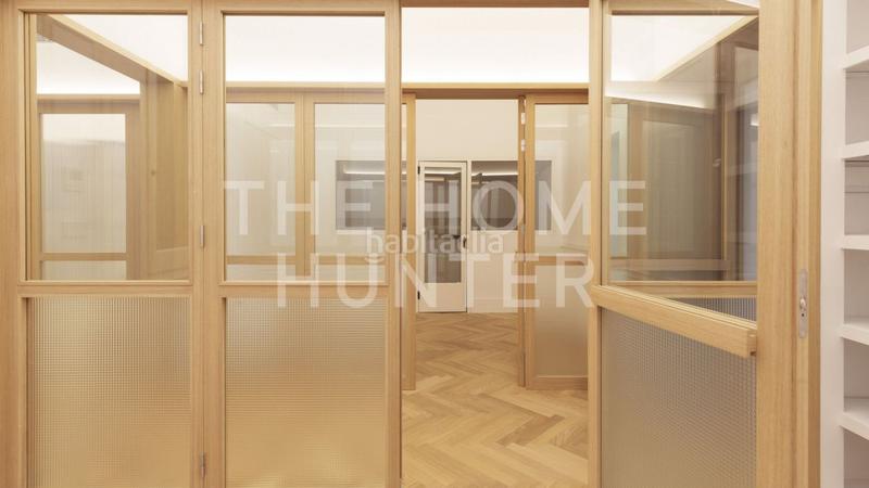 Foto cd57c1aa-c870-40a4-9ca0-15464b540652. Rent office space with heating in Dreta de l´Eixample Barcelona