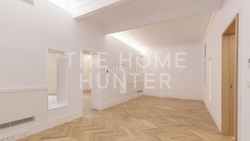 Foto e5446f30-548a-4f28-bc3d-9d14e168c23f. Rent office space with heating in Dreta de l´Eixample Barcelona