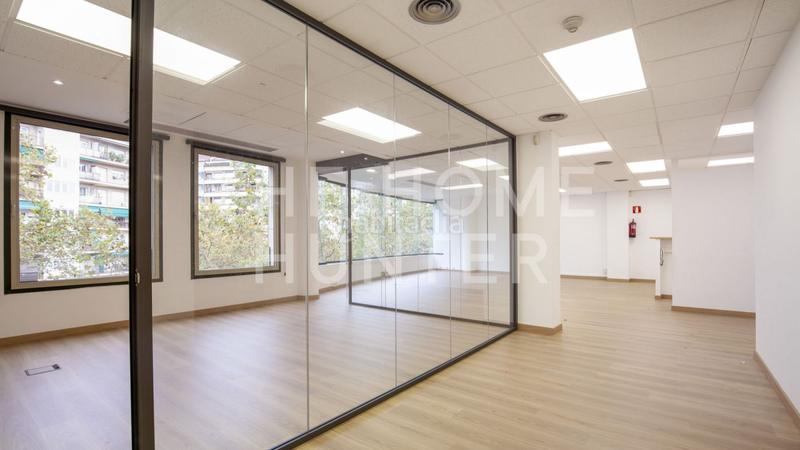 Foto 3accab9e-d720-4982-a3b0-a204132adf81. Rent office space with heating in Barri de les Corts Barcelona