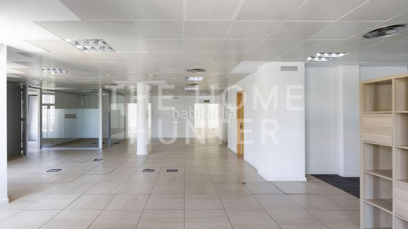 Foto 5f02d20b-3e61-464a-8498-334a60fce045. Miete büro mit heizung in Dreta de l´Eixample Barcelona
