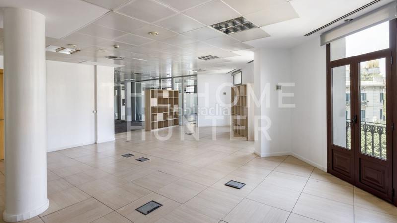 Foto ea2c9bf5-6531-447a-ada3-e192556e2b0c. Miete büro mit heizung in Dreta de l´Eixample Barcelona