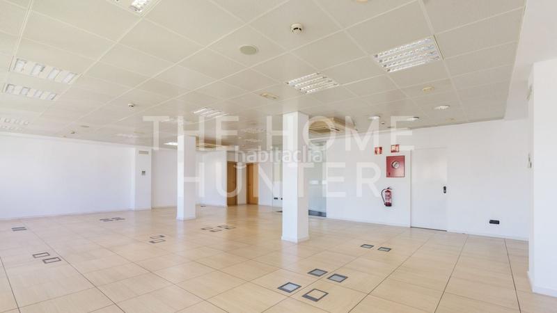 Foto bec33e71-895b-44f9-8327-f1f6989c2362. Rent office space with heating in Dreta de l´Eixample Barcelona
