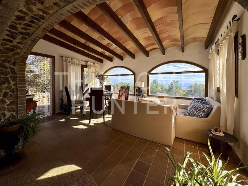 Foto 4dc5f802-a1e1-49ec-a652-d02cfd62f08f. Casa amb piscina a Puigpunyent