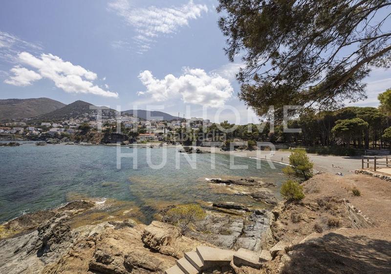 Foto 2d7432c2-a4ca-4eb0-9994-4c3c38a869c4. Casa amb calefacció aparcament a Carboneres - La Farella Llançà