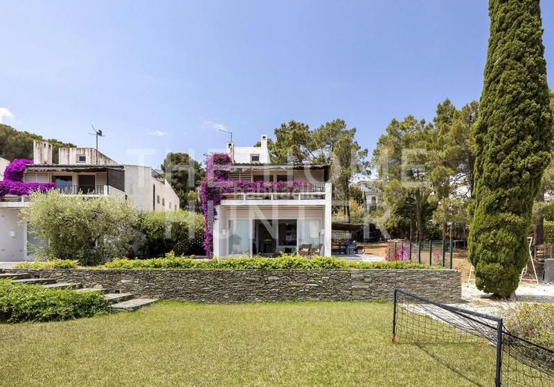 Foto 49c23ff2-0422-41c5-bfd3-e87a614b4d7e. Casa amb calefacció aparcament a Carboneres - La Farella Llançà