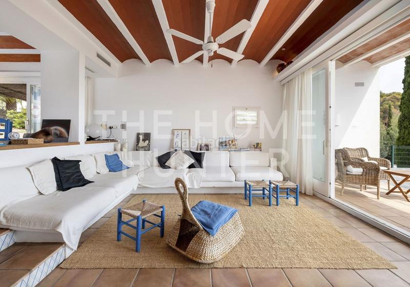 Foto 685d28eb-cb99-4819-a267-2e985bf5f06b. Casa amb calefacció aparcament a Carboneres - La Farella Llançà