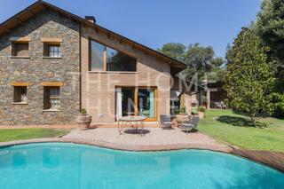Casa  Bo pla el. Casa de 224 m2 en venta en llinars del vallès