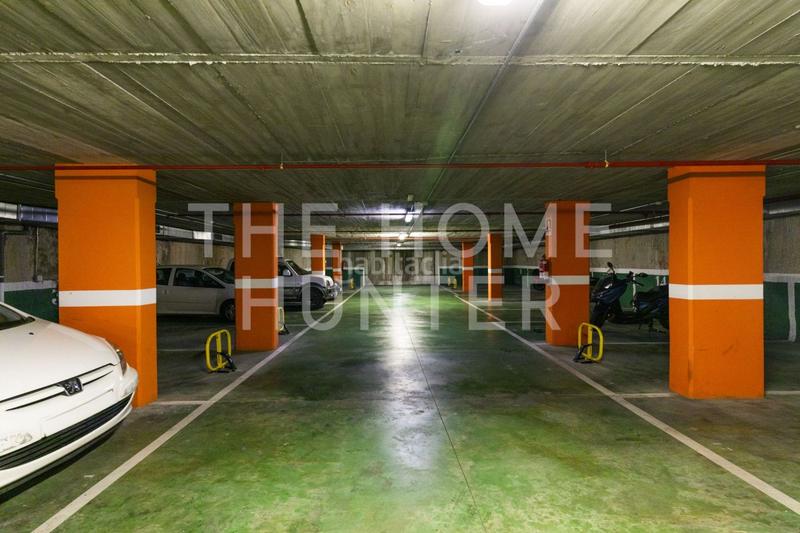 Foto 515f6350-b074-4d44-96bc-f8ec570718be. Car parking in Putget - Farró Barcelona