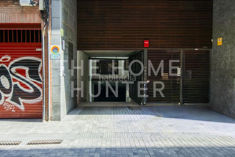 Foto a47d0472-db3e-49dd-a338-b29deceb4778. Autoparkplatz in Putget - Farró Barcelona