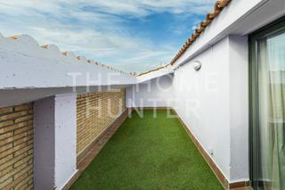 Piso  Cr sabadell. Piso de 50 m2 con terraza en venta en rubí