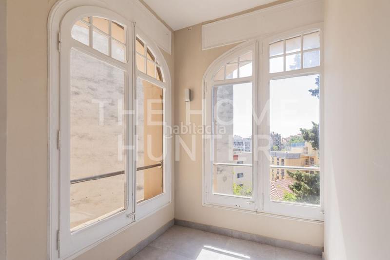 Foto 525ddfa1-2ed8-49e3-b11a-188c5fb0266a. Location bureau avec chauffage dans Vallcarca - Penitents Barcelona