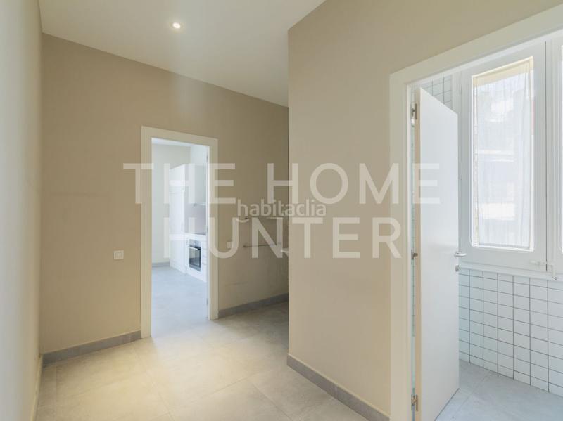 Foto 5ef1cd65-7846-4329-b320-372ab5df1b72. Location bureau avec chauffage dans Vallcarca - Penitents Barcelona