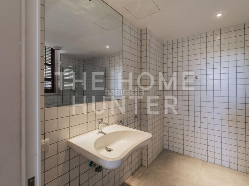 Foto 63bcaeda-7bd9-4c3e-bc4a-571d93b3e8b5. Location bureau avec chauffage dans Vallcarca - Penitents Barcelona