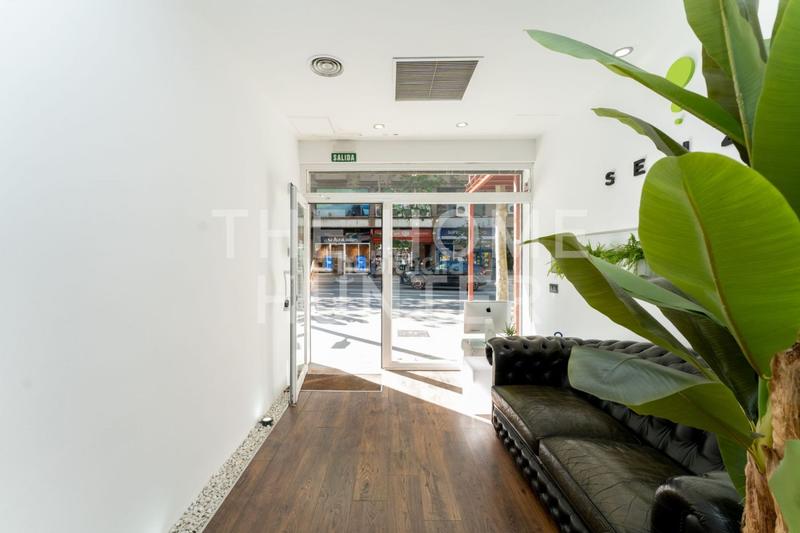 Foto 0a096897-fd8f-48ee-93e2-e2533433c576. Local comercial a Quintana Madrid