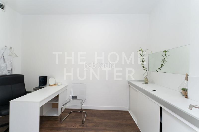 Foto 7721c2b7-9d0a-461b-9fce-fd8d346aa661. Local comercial a Quintana Madrid