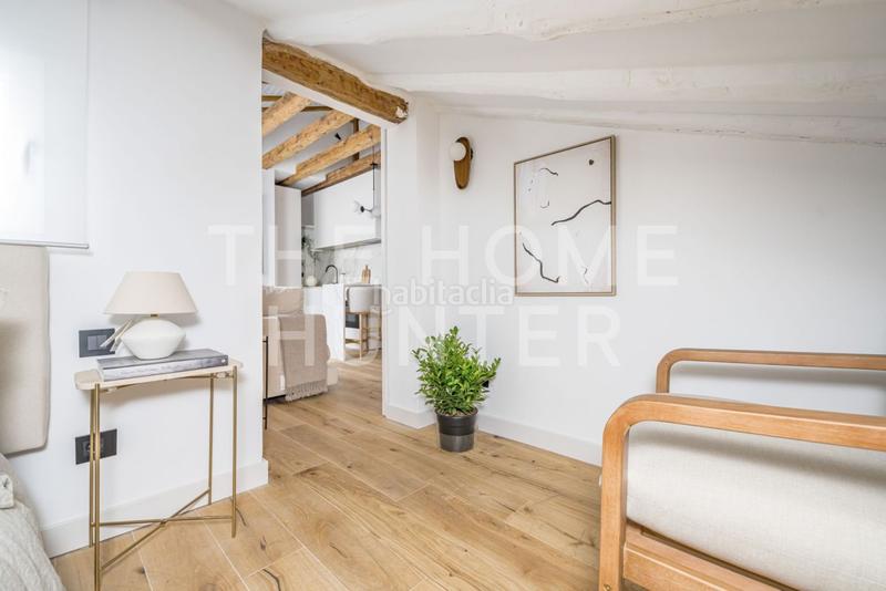 Foto 65bd99bc-8578-4fe7-be09-e1cdcacaaee9. Pis amb calefacció a Embajadores-Lavapiés Madrid