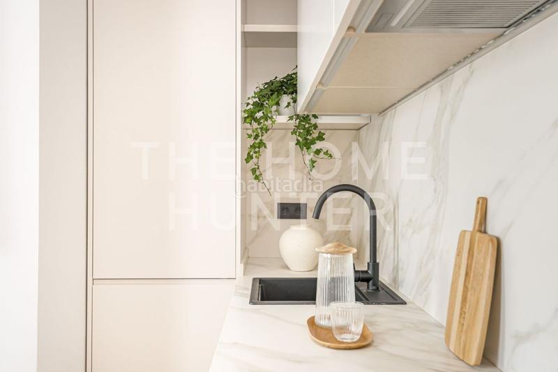 Foto 7dcb7922-b7f4-4d96-80b7-4a2a2b1d59bd. Pis amb calefacció a Embajadores-Lavapiés Madrid