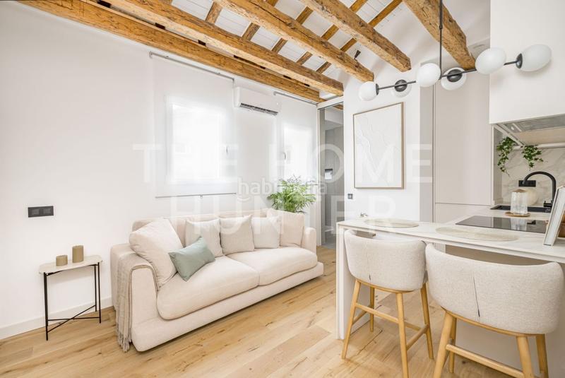 Foto 913a6eeb-1d5f-4a6f-8d18-924fb2d8ee60. Pis amb calefacció a Embajadores-Lavapiés Madrid