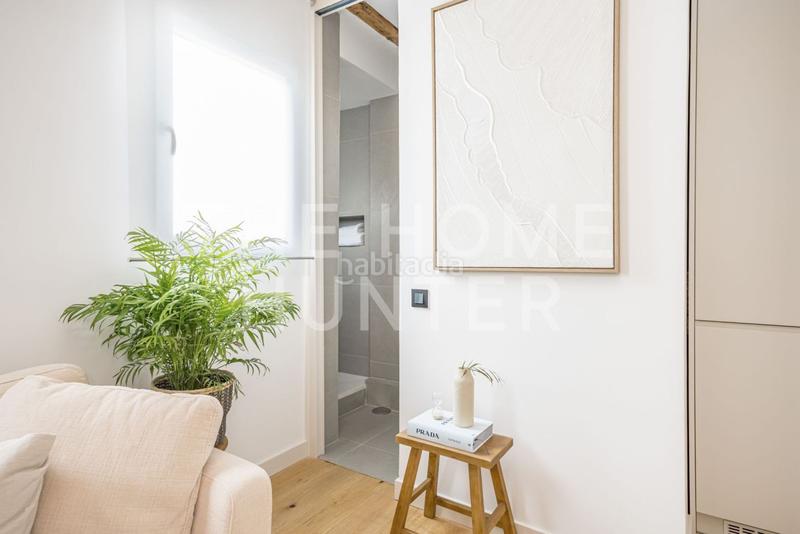 Foto e6bfb099-9ca2-4e01-9e52-ed3c58cea10a. Pis amb calefacció a Embajadores-Lavapiés Madrid