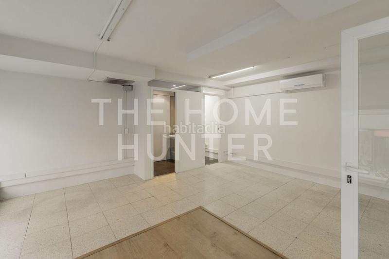 Foto 300ff0ce-0434-4f2d-ad6b-393f6215b6ed. Lloguer local comercial a Barri de les Corts Barcelona