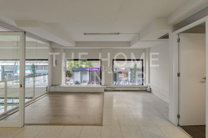 Foto a958c4c5-9566-4155-9f29-cef92ab91be0. Lloguer local comercial a Barri de les Corts Barcelona