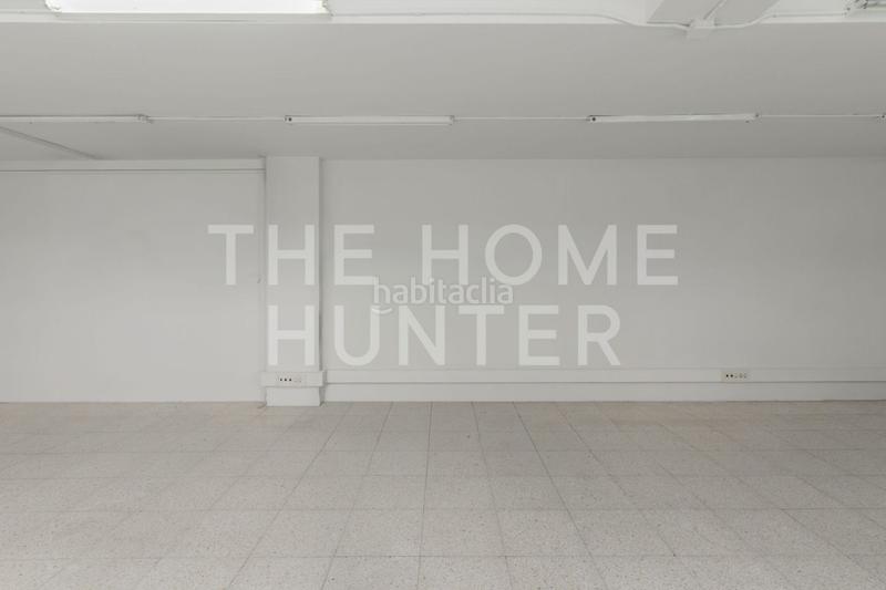 Foto 0fdefadb-bc72-4ec9-9e67-9765f1e11e0b. Rent business premise in Barri de les Corts Barcelona