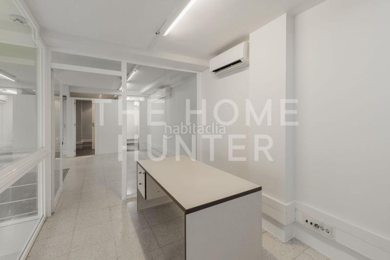 Foto 29a7b8a4-391d-4d48-b59c-043ee79aac2e. Rent office space with heating in Barri de les Corts Barcelona