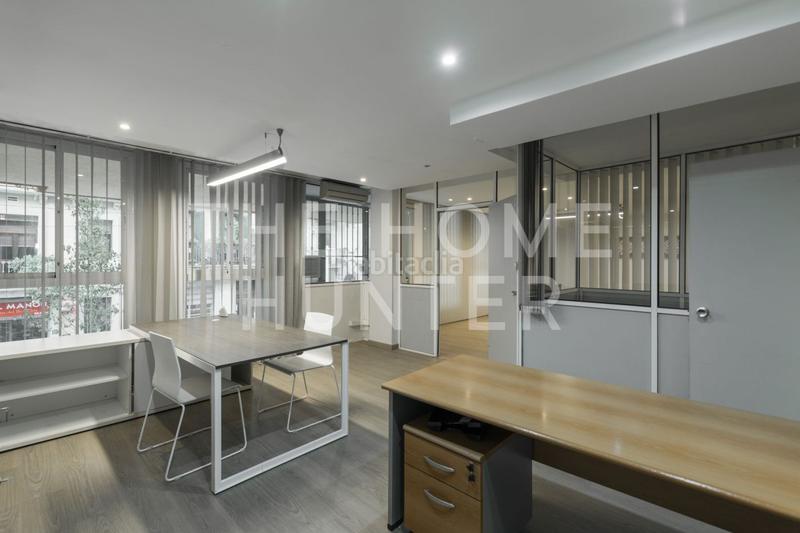 Foto 60290e9f-9ca9-48c9-ac90-bb9d1a5bee7e. Alquiler oficina  de 207 m2 en alquiler en Barcelona