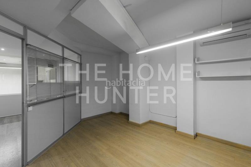 Foto ef08f722-e4a8-4a71-82ac-efa6f1b51aca. Location bureau avec chauffage dans Barri de les Corts Barcelona