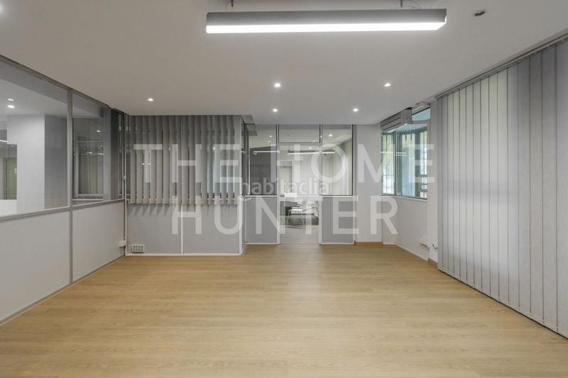 Foto 15dad8e0-d592-4966-a8e6-fbfac43f7972. Miete büro mit heizung in Barri de les Corts Barcelona