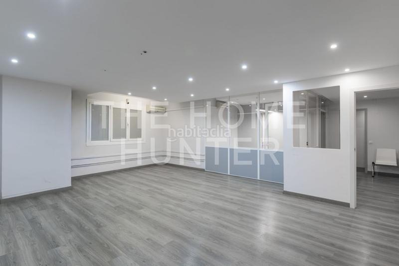 Foto 3d232415-4777-40f8-aad6-c789ad331f67. Miete büro mit heizung in Barri de les Corts Barcelona